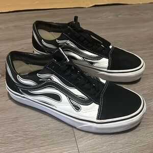 Vans - black and white sneakers with fire detail. Size US 8.